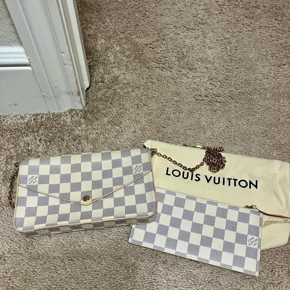 Louis Vuitton cross body with zipper pouch cream and pink interior